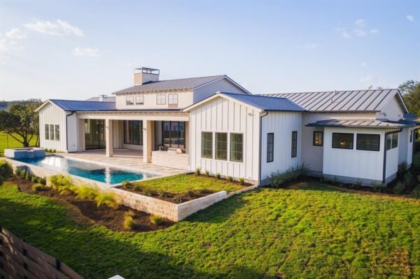 Ames Design Build Unveils Tranquil Single Story Modern Ranch In Austin