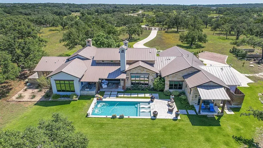 A Stunning Property in Hunter’s Ridge Development in Wimberley, Texas for Sale at $4,824,000