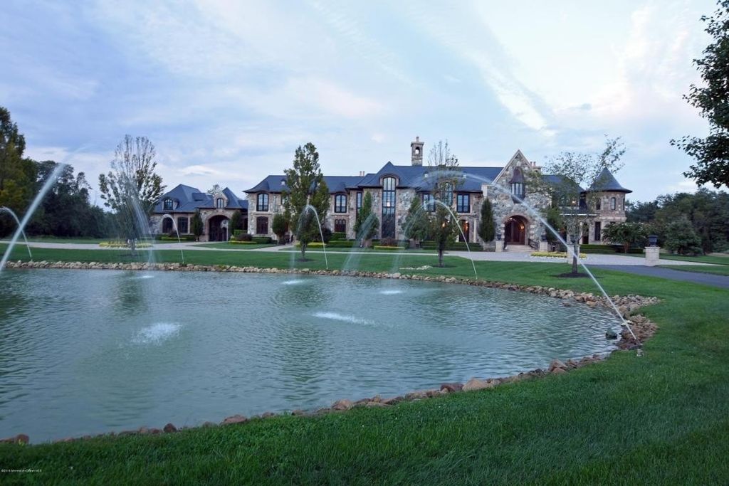Abbey farm colts necks exquisite stone mansion of elegance and authenticity in new jersey 44