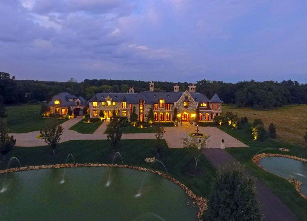 Abbey farm colts necks exquisite stone mansion of elegance and authenticity in new jersey 5