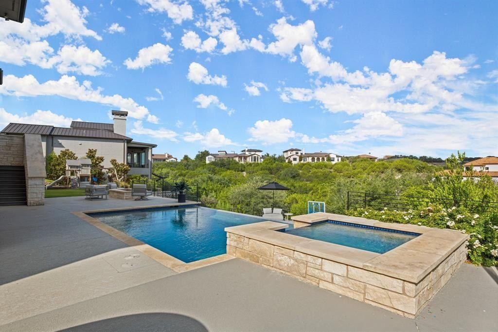 Breathtaking austin estate with sweeping hill country views seeks 4. 9 million 32