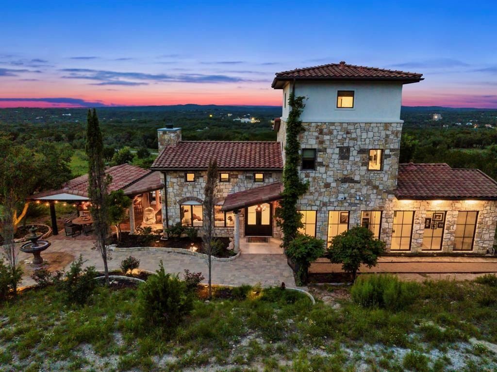 Captivating blend of modern and rustic italian farmhouse retreat in scenic hill country spicewood now available for 3. 2 million 30
