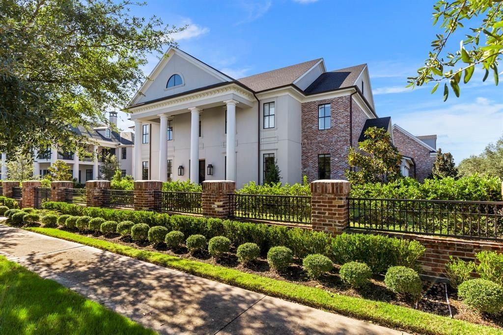 Elegant custom home with breathtaking views of georgian row park in the woodlands texas listed at 4. 495 million 5