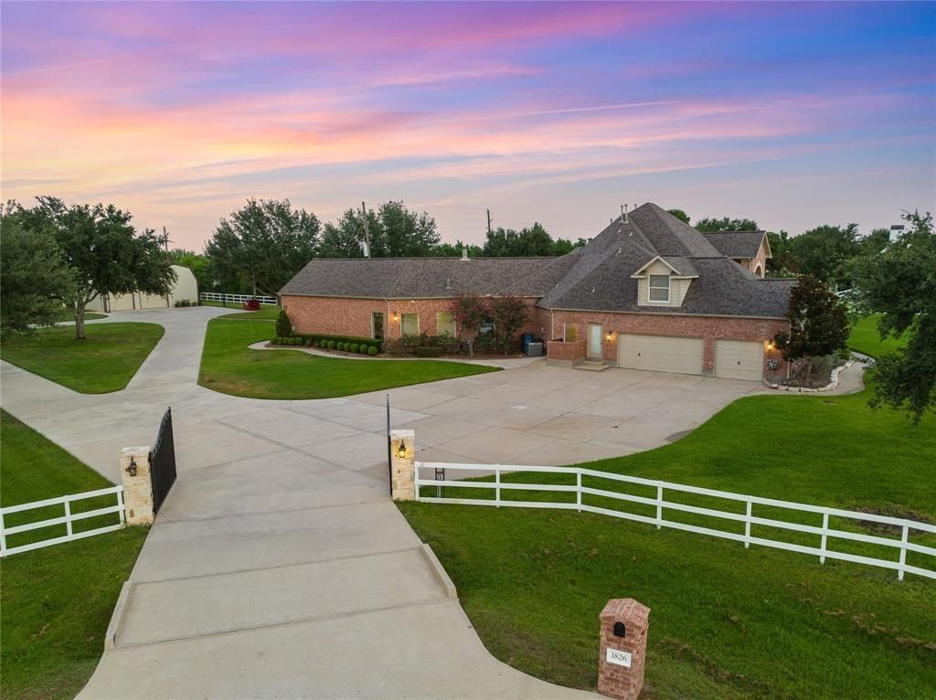 Elegant estate harmony a seamless integration of tranquil countryside living and modern convenience in katy texas priced at 1. 68 million 43