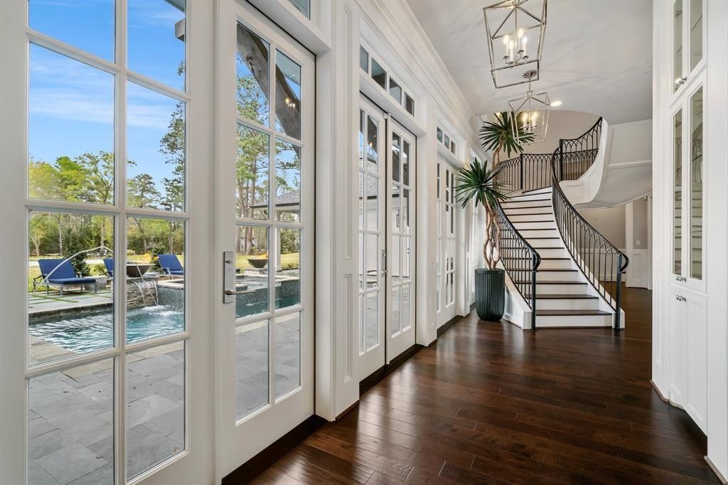 Elegant grand estate with traditional charm for private entertaining in the woodlands texas listed at 4. 35 million 16