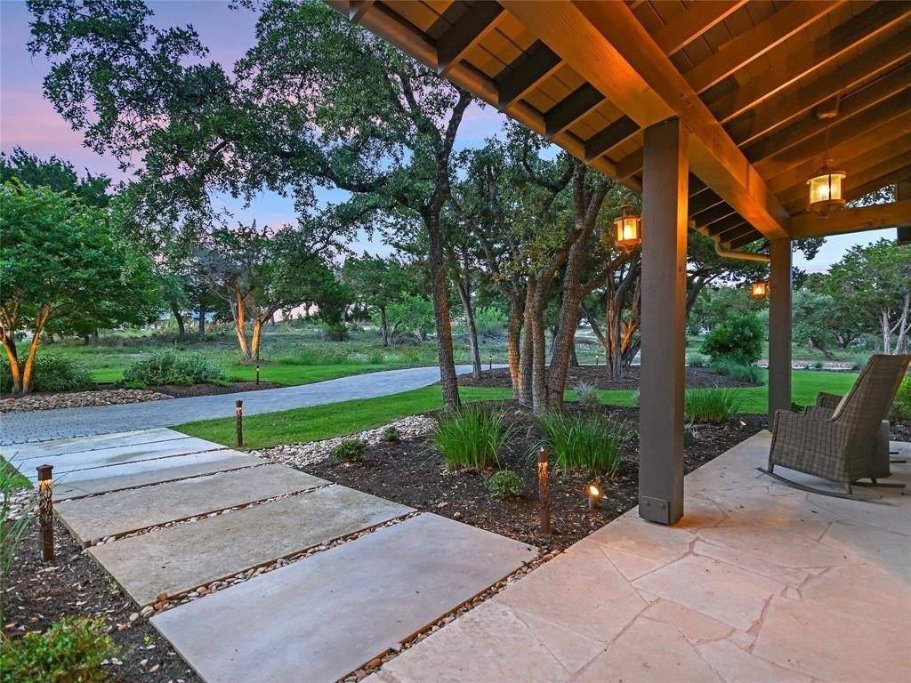 Elegant hilltop custom home in gated waterfront community of spicewood offered at 3. 195 million 6