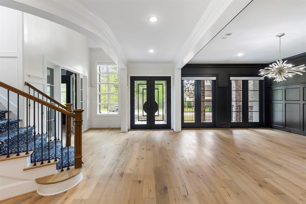 Elegant modern residence with timeless charm in the woodlands texas offered at 2. 999 million 25 2
