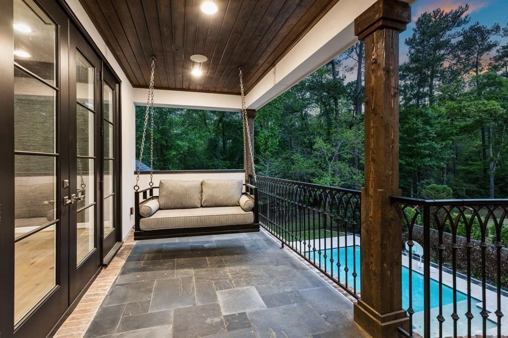 Elegant modern residence with timeless charm in the woodlands texas offered at 2. 999 million 41 2