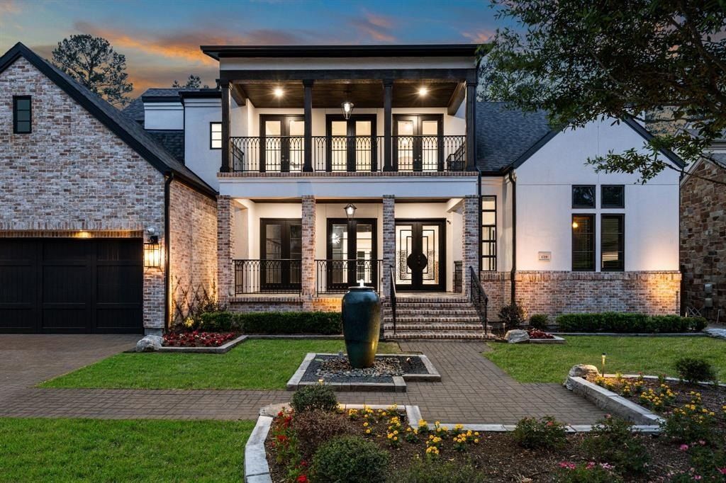 Elegant modern residence with timeless charm in the woodlands texas offered at 2. 999 million 46 2