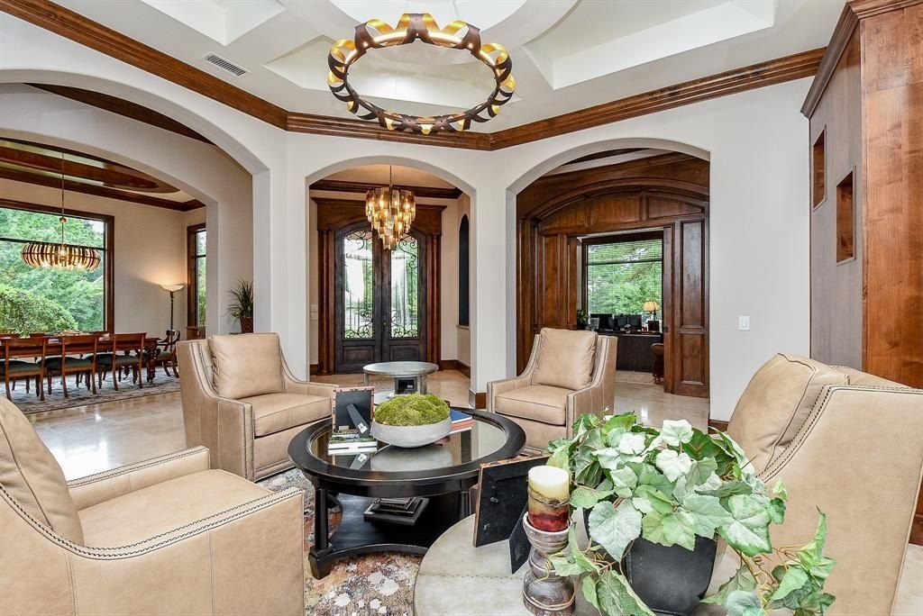 Exquisite living on expansive one acre estate in the woodlands texas ideal for entertaining listed at 2. 975 million 5