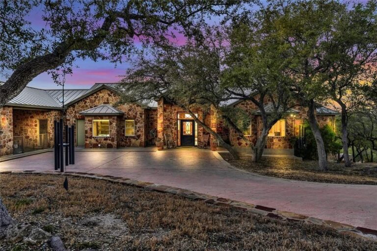 Harmonizing Tranquil Natural Beauty with Modern Luxuries: Expansive 27-Acre Spicewood Estate Listed at $3.299 Million