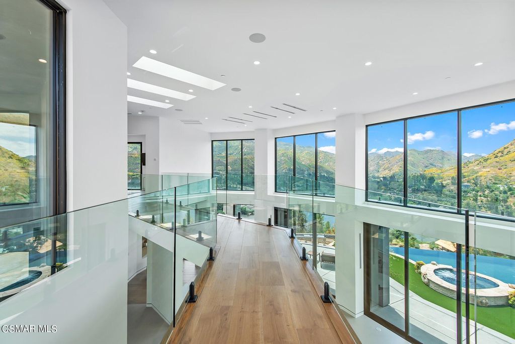 Lake vista estate where unparalleled views and european contemporary design redefine luxury living at 6999950 36