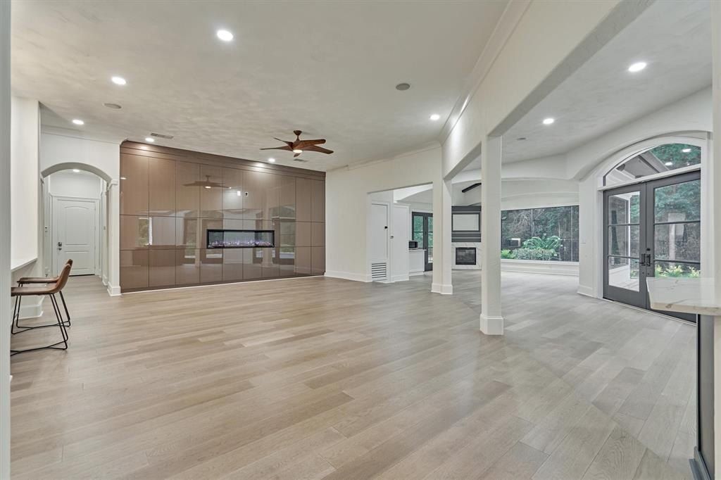 Lavishly renovated property offering a luxurious lifestyle in the woodlands texas listed at 2. 95 million 12