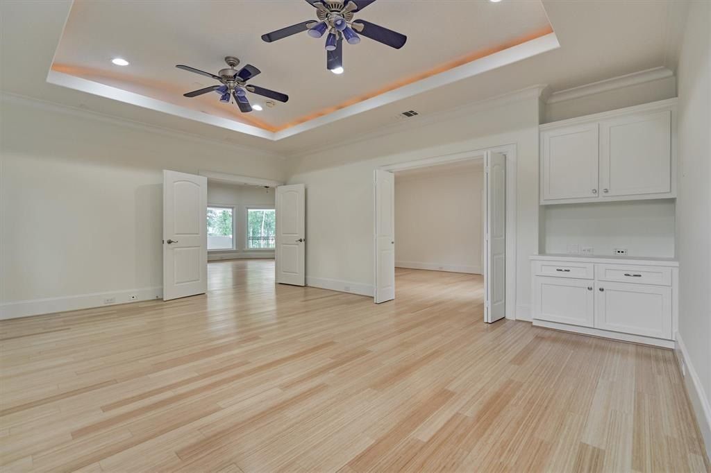 Lavishly renovated property offering a luxurious lifestyle in the woodlands texas listed at 2. 95 million 33