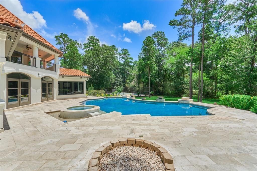 Lavishly renovated property offering a luxurious lifestyle in the woodlands texas listed at 2. 95 million 37