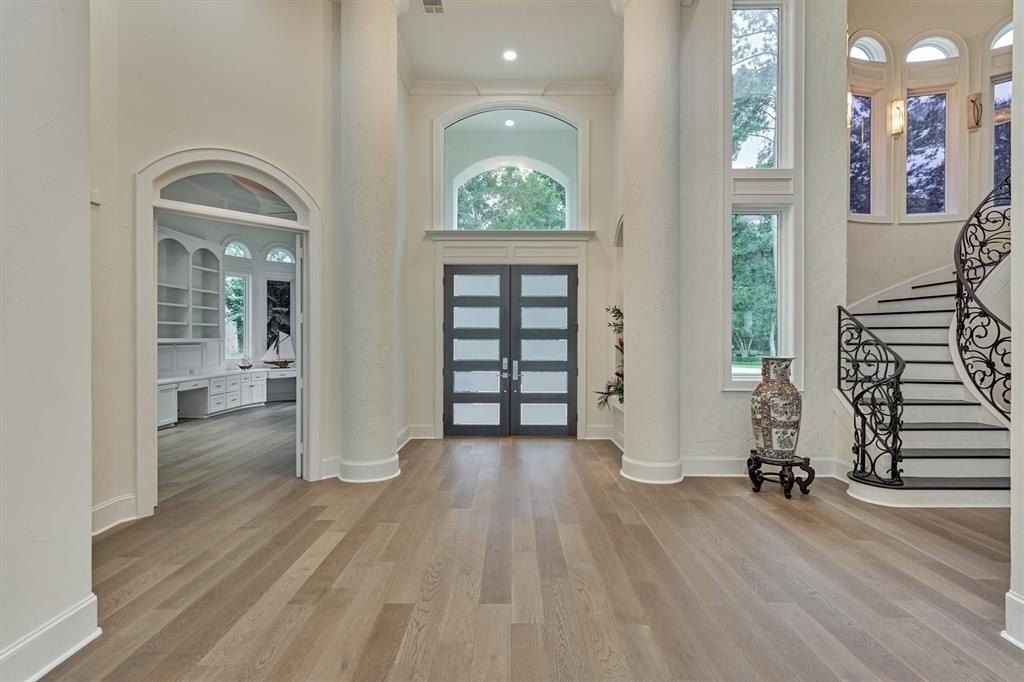 Lavishly renovated property offering a luxurious lifestyle in the woodlands texas listed at 2. 95 million 5