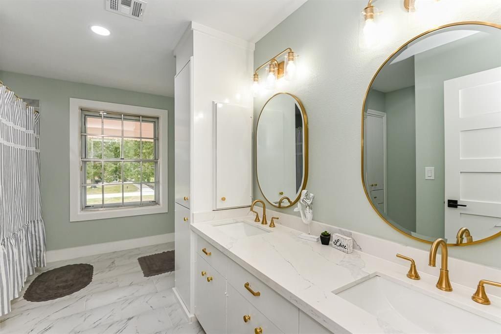 Luxurious 2. 25 million listing remodeled home in central katy highlighting modern upgrades and opulent features 40