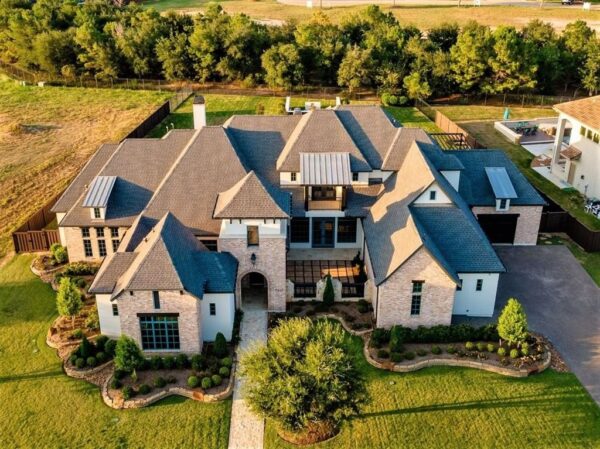 Luxurious Award-Winning Custom Home in Exclusive Cane Island, Katy ...