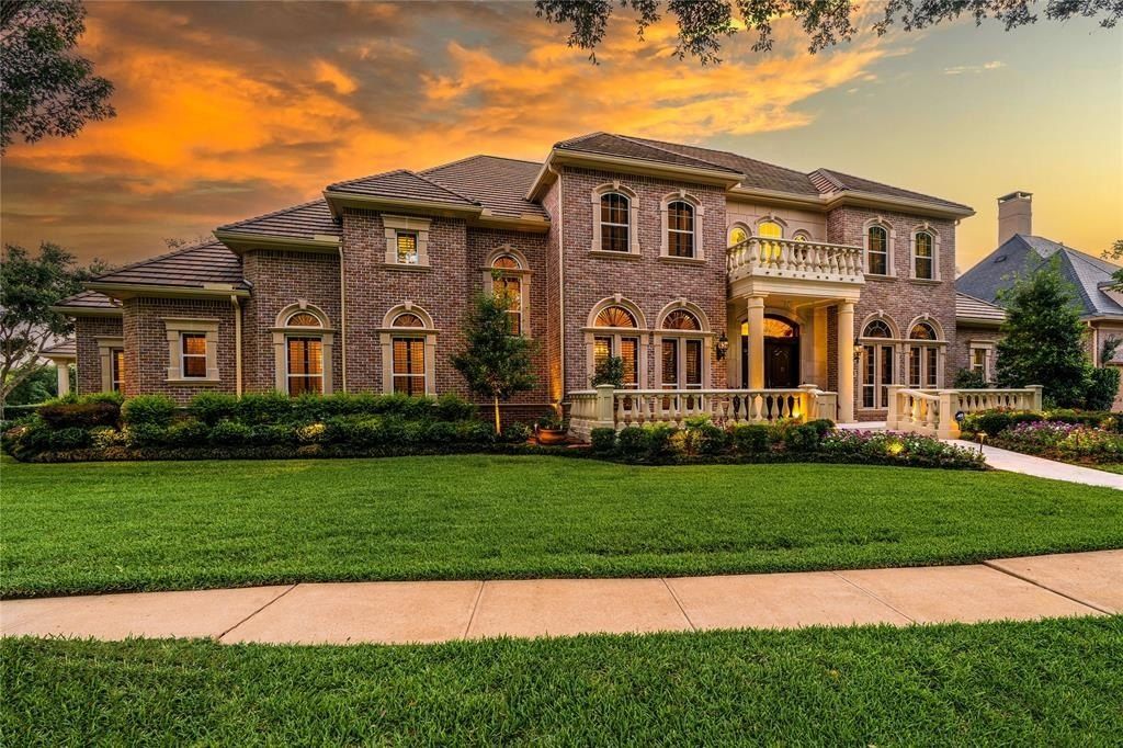 Luxurious Custom Home with Breathtaking Golf Course Views in Sugar Land, Priced at $3 Million