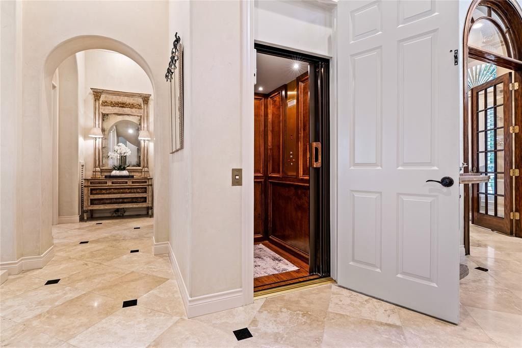 Luxurious custom home with breathtaking golf course views in sugar land priced at 3 million 15