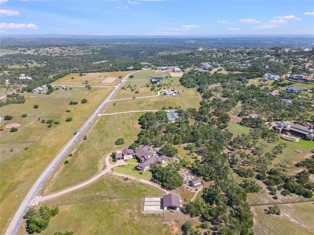 Luxurious estate surrounded by privacy in an exclusive equestrian community in austin texas priced at 4. 5 million 36