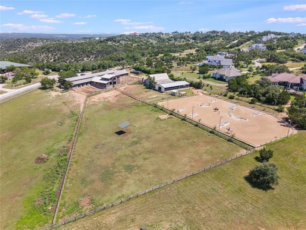 Luxurious estate surrounded by privacy in an exclusive equestrian community in austin texas priced at 4. 5 million 40