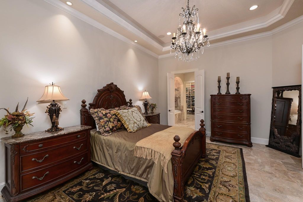 Luxurious montgomery texas home perfect for entertaining priced at 1. 4 million 22