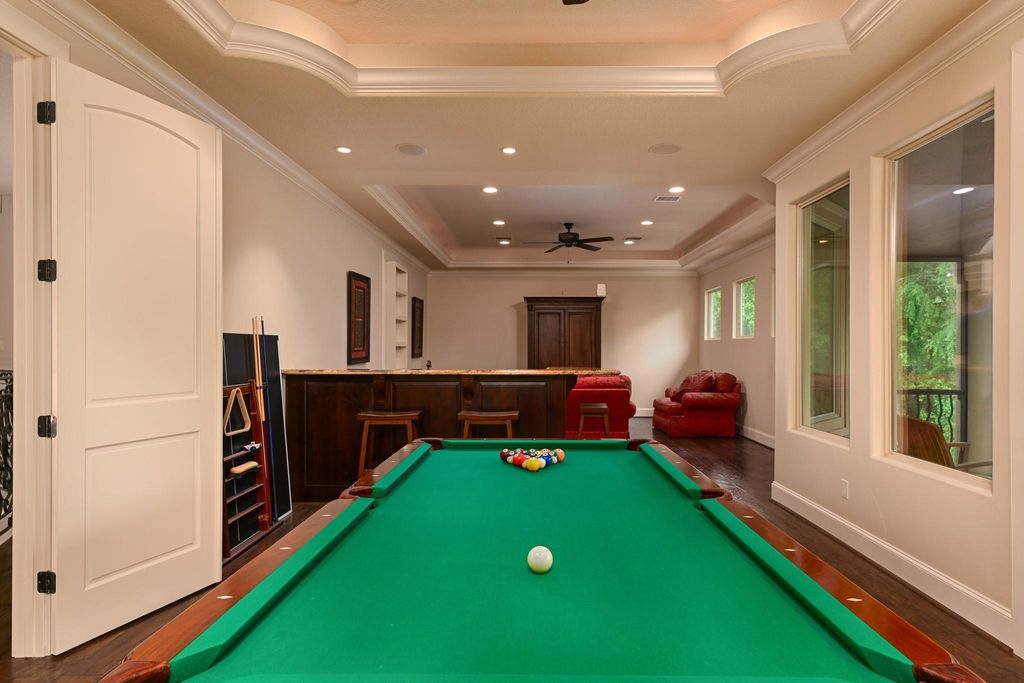 Luxurious montgomery texas home perfect for entertaining priced at 1. 4 million 33