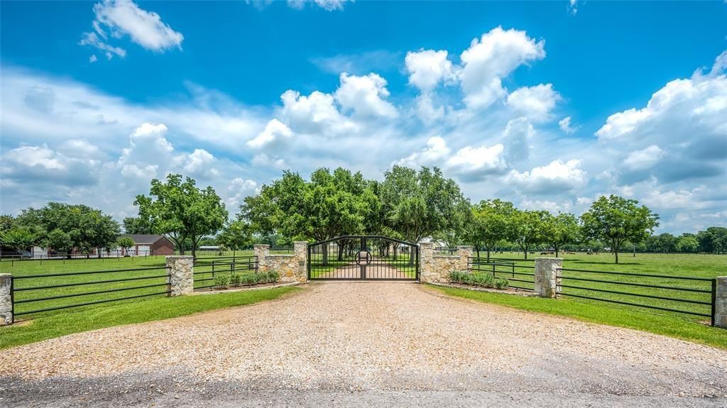 Luxurious rural retreat circle h ranch in richmond texas hits the market at 8. 9 million 2