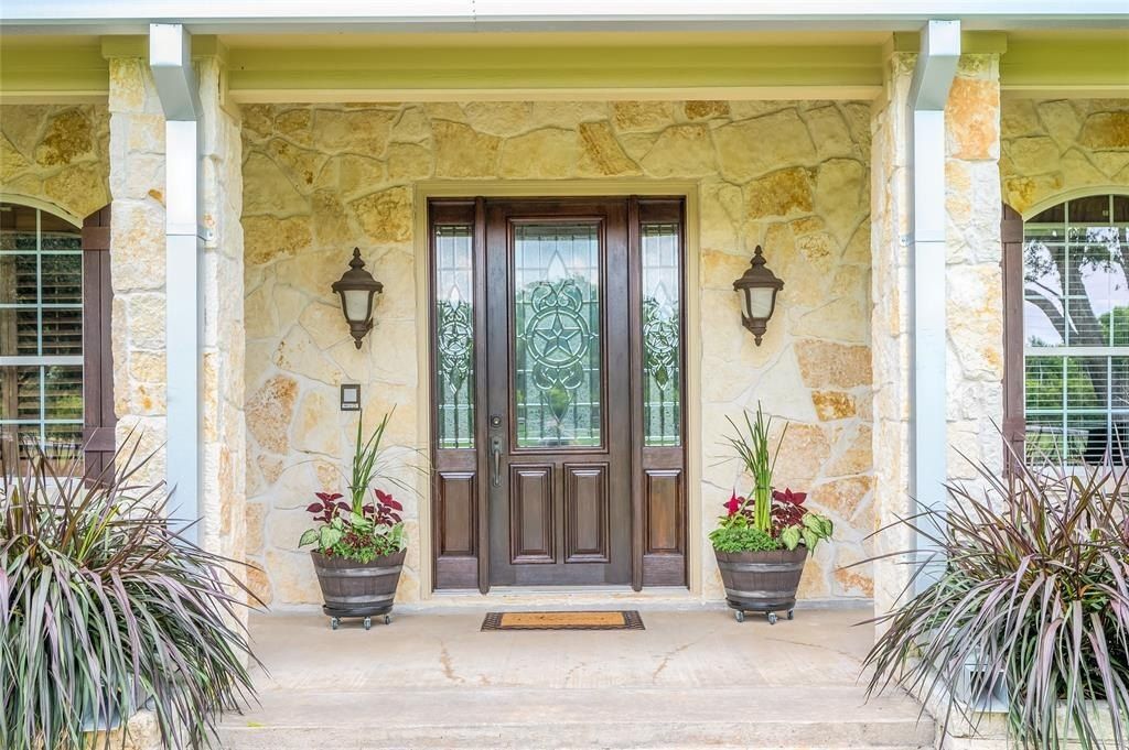 Luxurious rural retreat circle h ranch in richmond texas hits the market at 8. 9 million 8