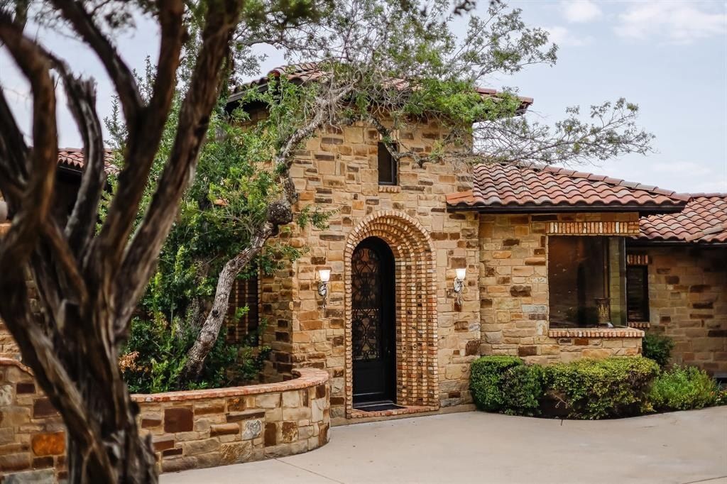 Mediterranean retreat in spicewood texas where extraordinary beauty and tranquil charm blend harmoniously listed at 3. 149 million 3