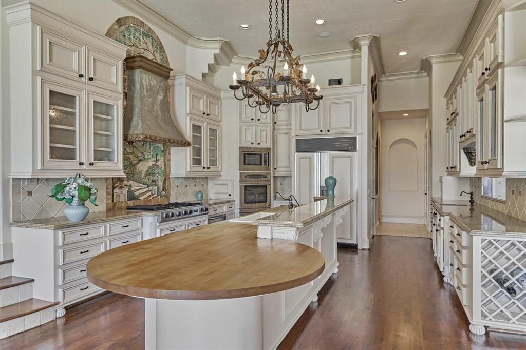 Mediterranean waterfront villa on lake conroe in montgomery asking 4. 495 million 24