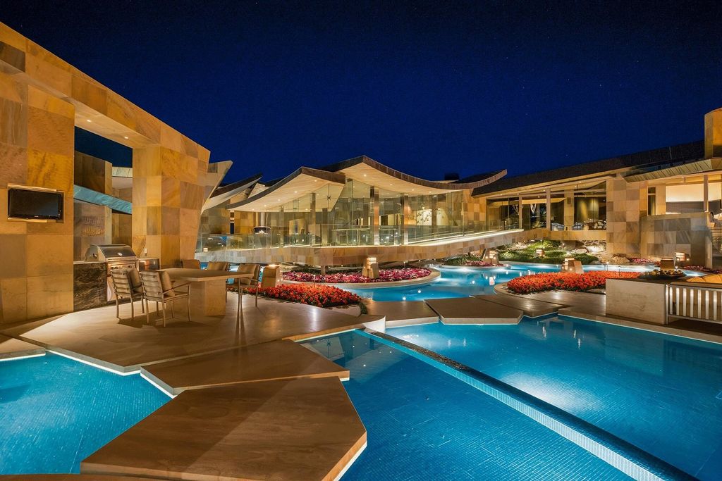 Palm desert california spectacular estates breathtaking views oscillating water pools 27
