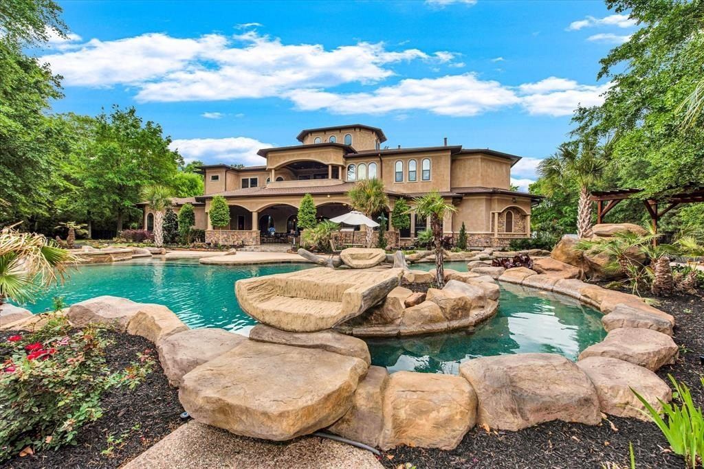 Serenity Redefined: Experience Unmatched Tranquility at This Retreat in Spring, Texas