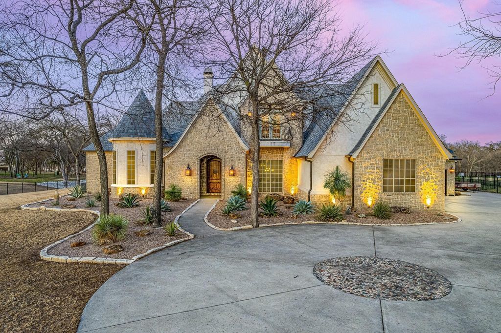 Sophisticated Eagle Mountain Lake Estate in Fort Worth Available for $2,299,900