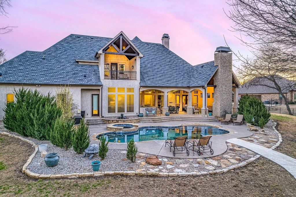Sophisticated eagle mountain lake estate in fort worth available for 2299900 7