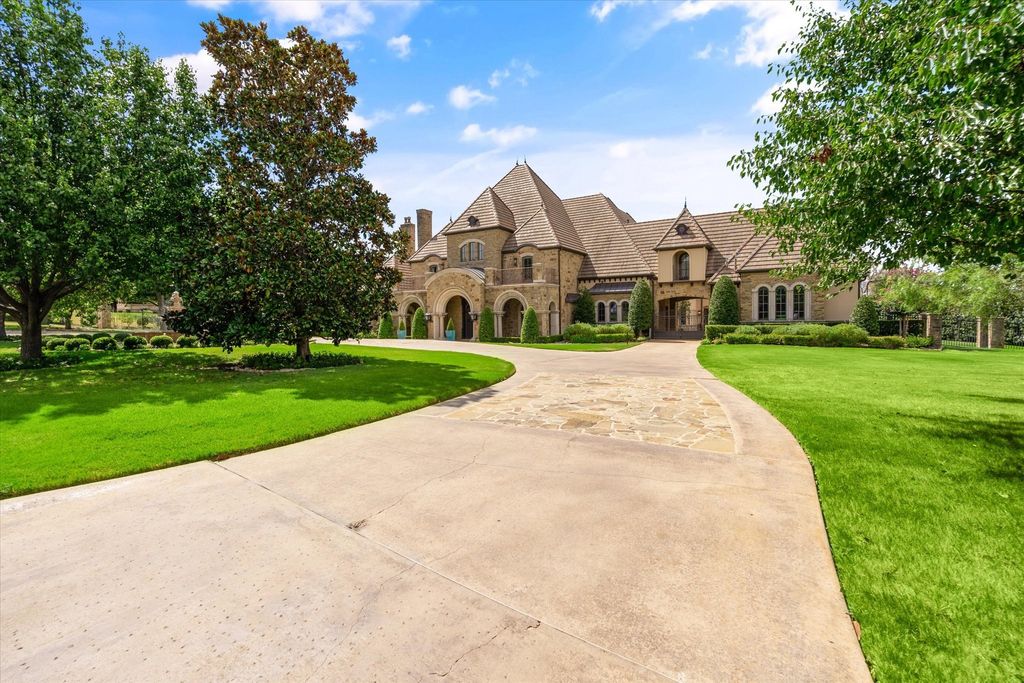Sophisticated serenity exquisite fort worth property with private charm priced at 3. 97 million 2
