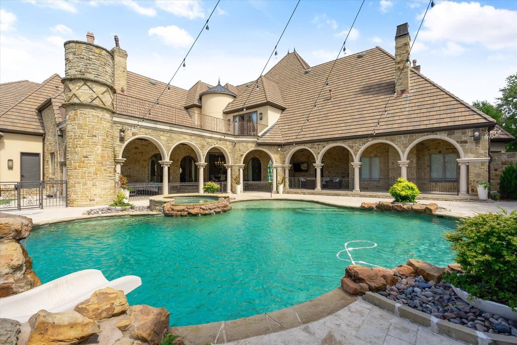 Sophisticated serenity exquisite fort worth property with private charm priced at 3. 97 million 28
