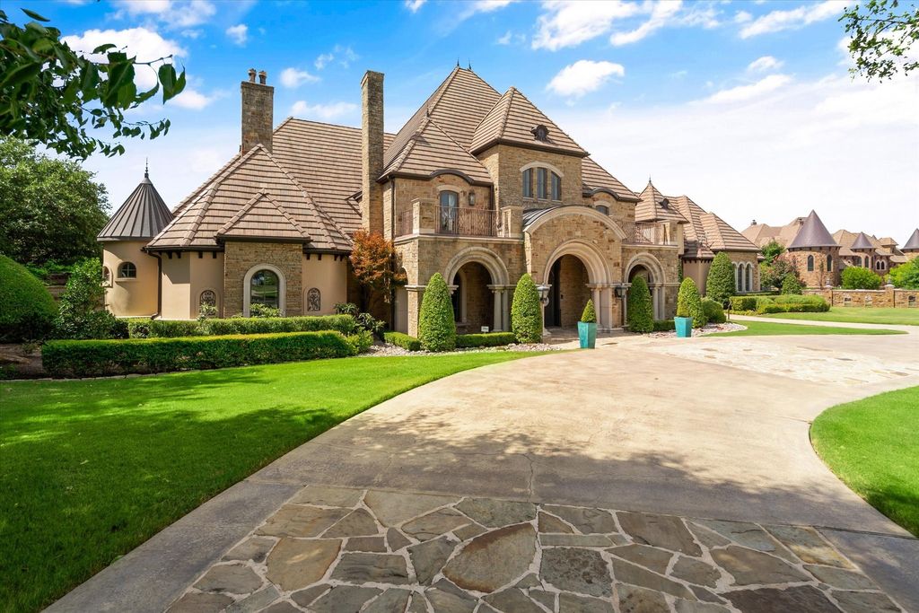 Sophisticated serenity exquisite fort worth property with private charm priced at 3. 97 million 4