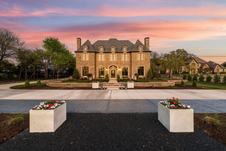 Southlake Estate Balancing Country Living and Urban Convenience, Offered at $4,899,999 Million