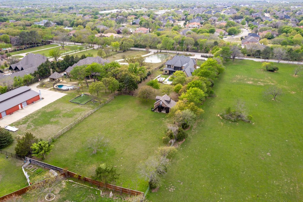 Southlake estate balancing country living and urban convenience offered at 4899999 million 50