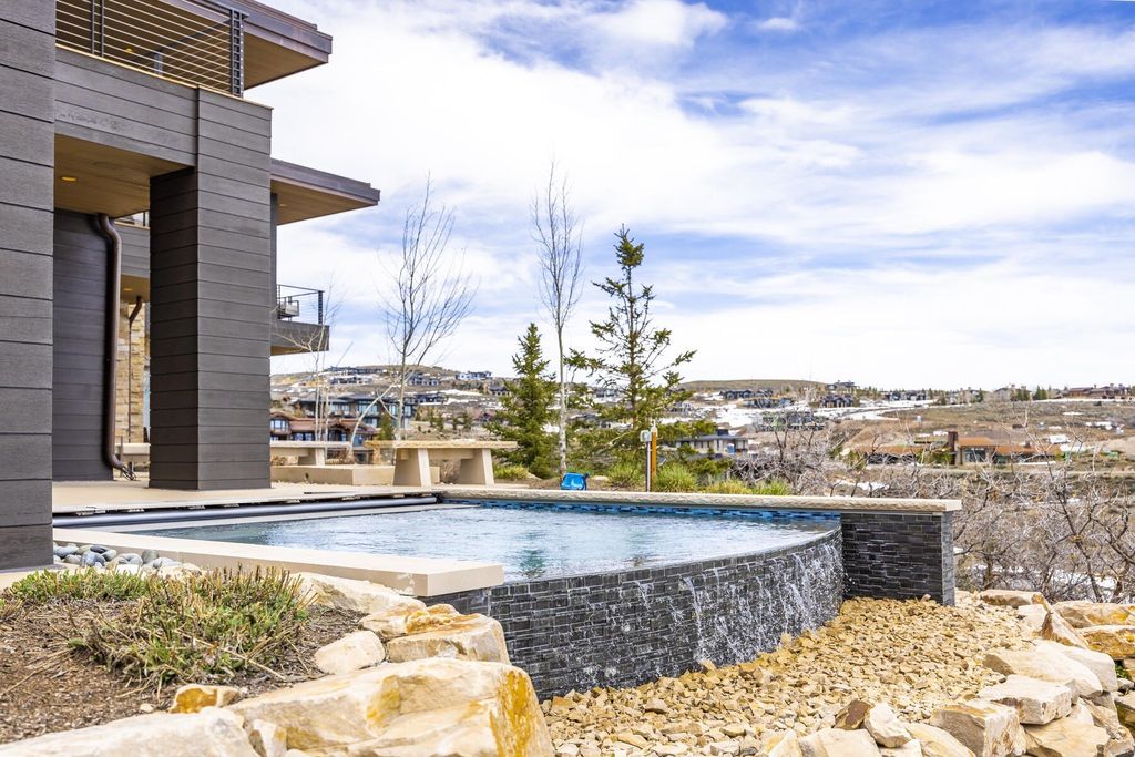 Spectacular contemporary home with panoramic park city ski resort views in utah listed at 13. 5 million 39