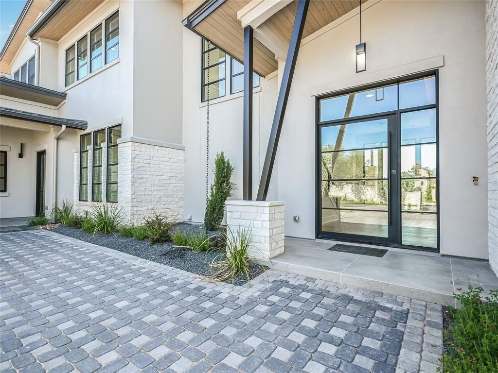 Stunning contemporary home with breathtaking hill country views in austin, texas asking $5. 795 million