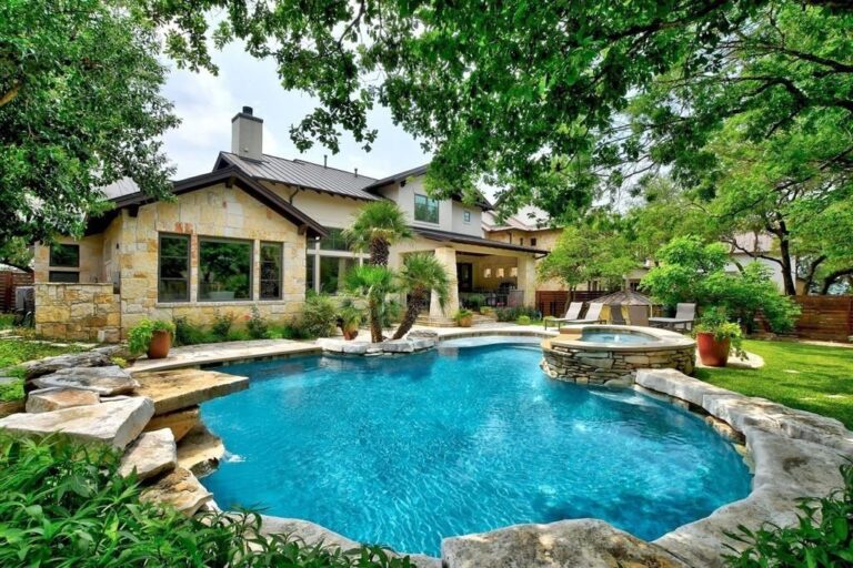 Stunning Home in Austin with Abundant Natural Light and Breathtaking Backyard Views Priced at $2.495 Million