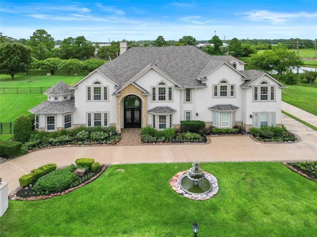 Stunning Home with Exceptional Outdoor Living Space Listed at $2.2 Million in Spring, Texas
