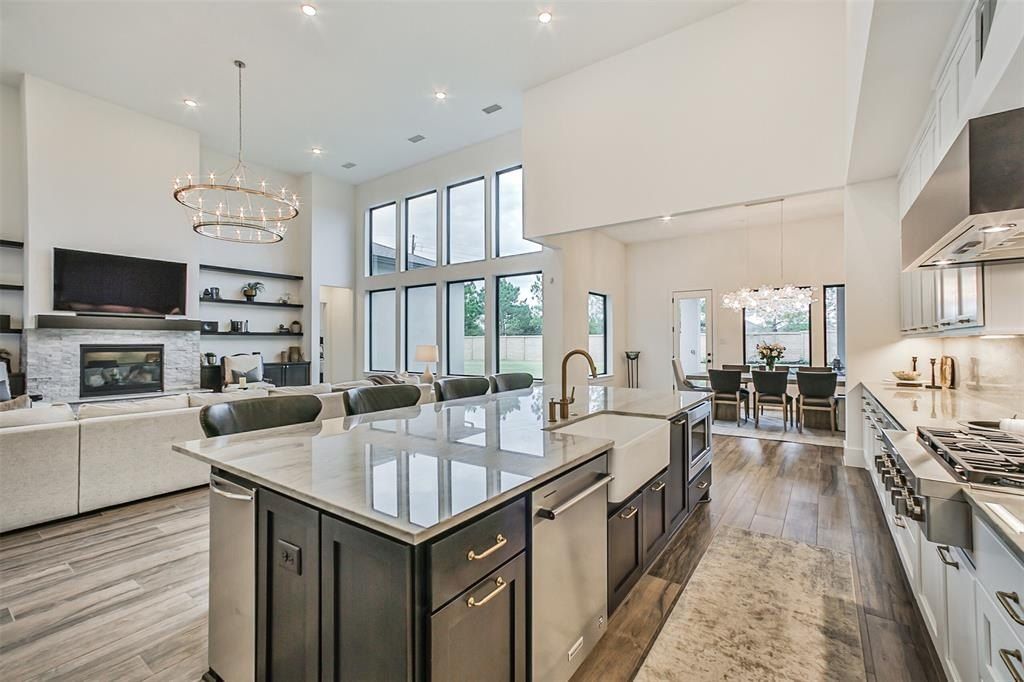 Stunning home with grand open concept in katy texas hits the market at 1. 5 million 14