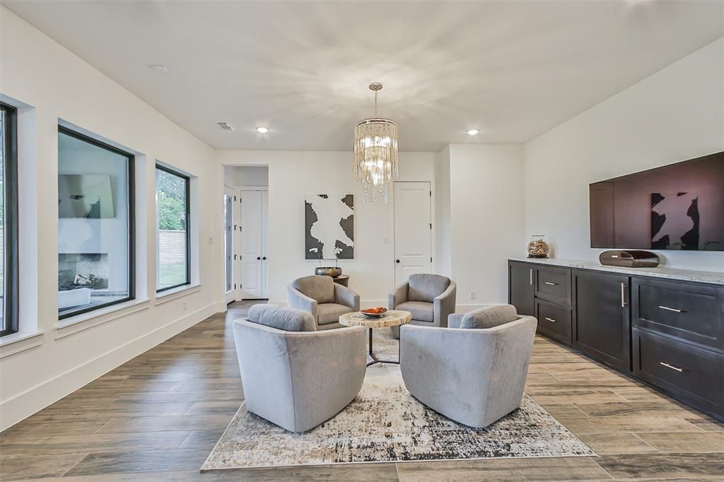 Stunning home with grand open concept in katy texas hits the market at 1. 5 million 17