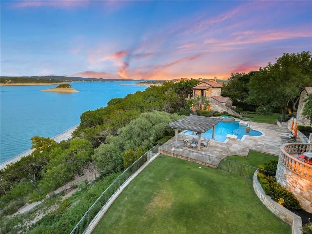 Stunning jauregui designed estate in the peninsula on north lake shore lake travis jonestown listed at 6. 99 million 28