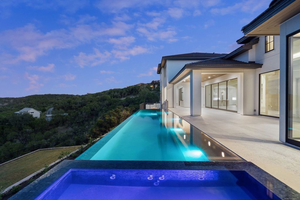 The skyview estate: a bold architectural masterpiece on 10. 39 private acres in austin, texas listed at $7. 2 million