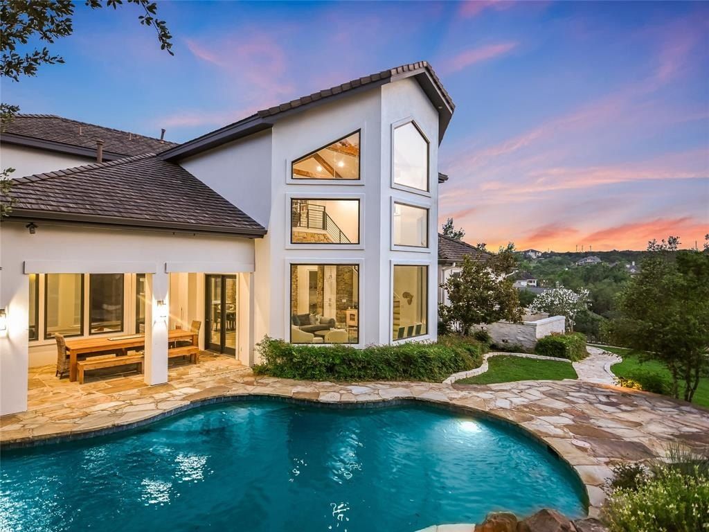 Thoughtfully remodeled elegance: contemporary design meets comfortable living in austin, texas offered at $2. 995 million